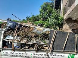 Best Estate Cleanout  in Newport, WA